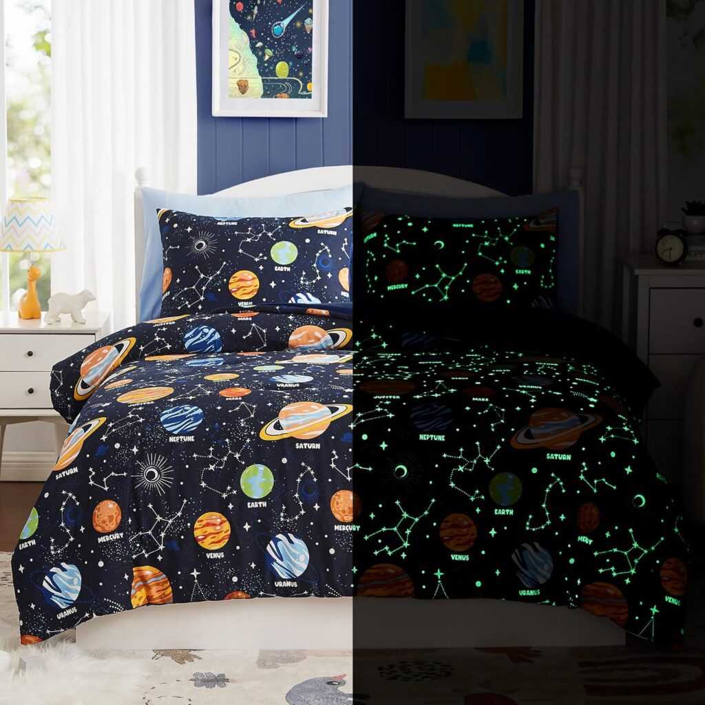 Twin Kids Comforter Set – Glow in The Dark Space Theme