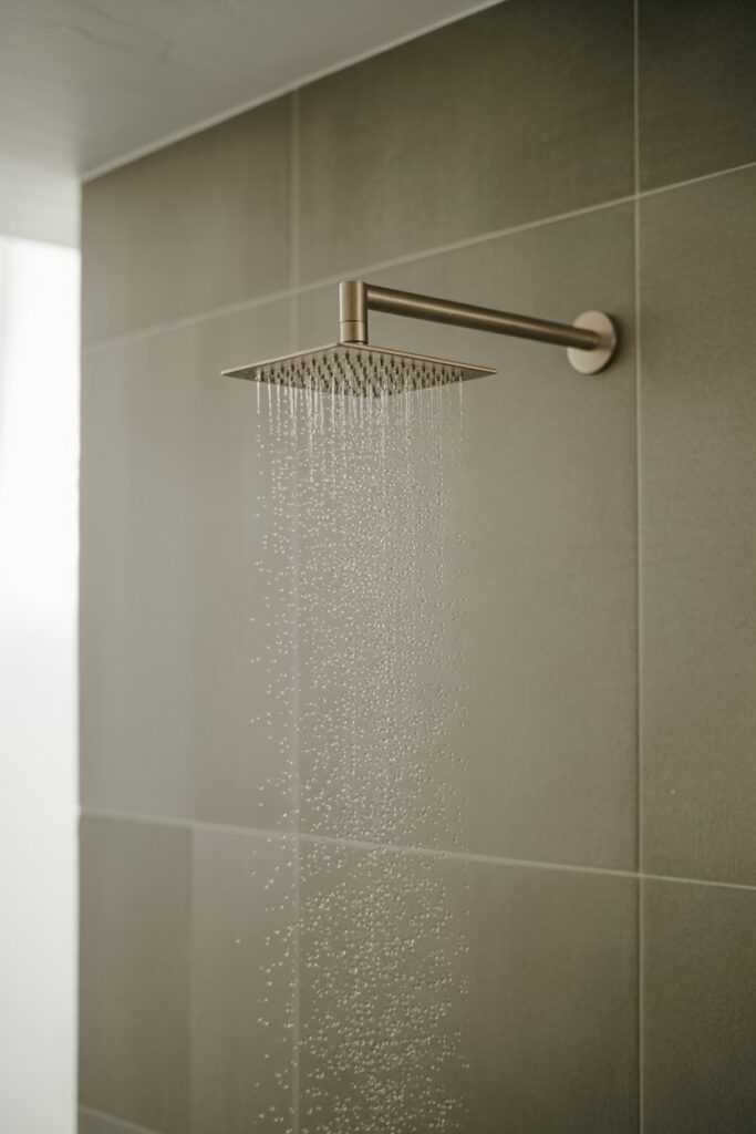 Compact Showerheads