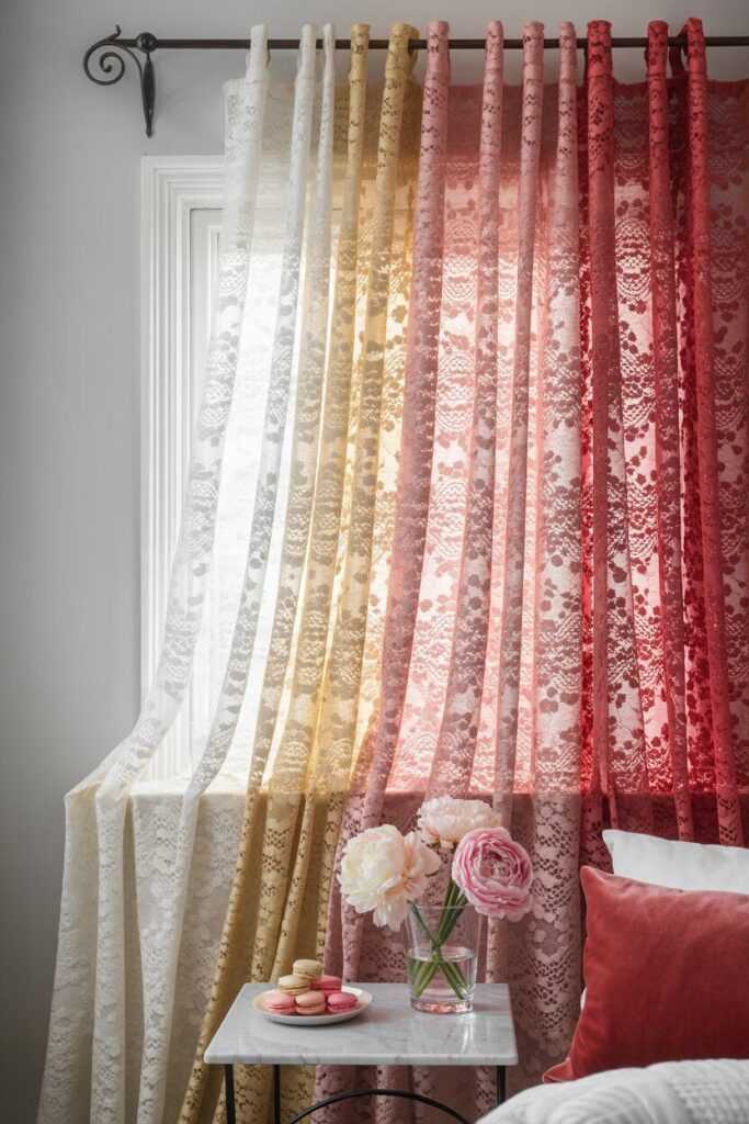 Best Colors for Romantic Valentine Lace Curtains