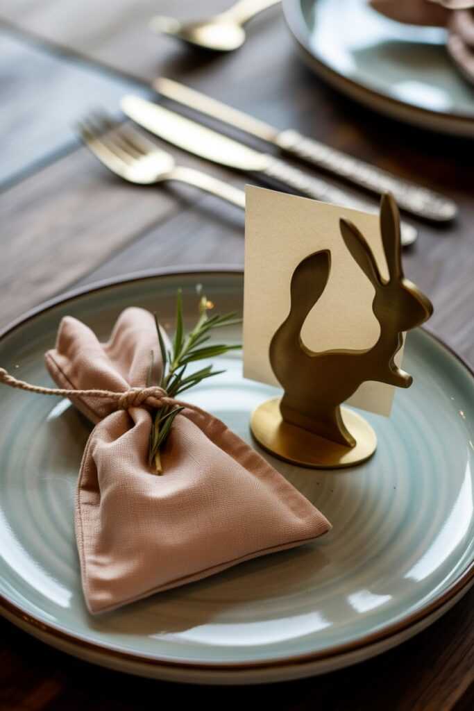 Creative Table Accents